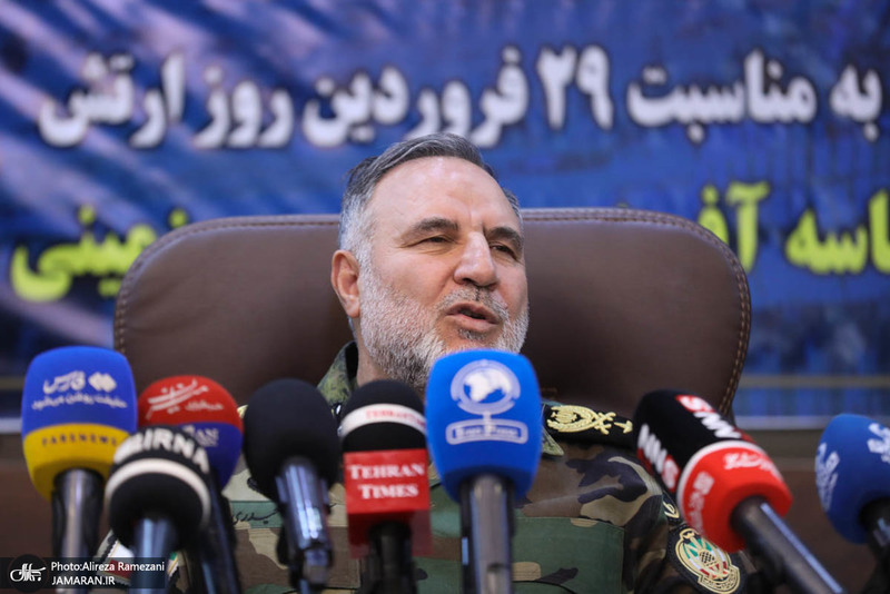 نشست خبری فرمانده نیروی زمینی ارتش