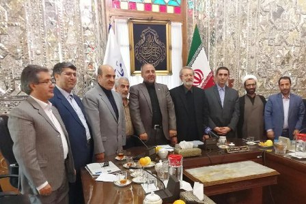 دیدار استاندار مرکزی ومجمع نمایندگان استان با رئیس مجلس شورای اسلامی