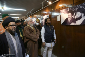 بازدید جمعی از علما و شخصیت‌های اهل تصوف کشور هندوستان از جماران