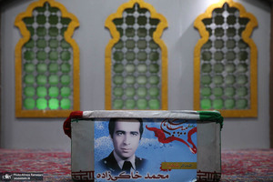 وداع با پیکر مطهر همافر شهید محمد خاکی زاده