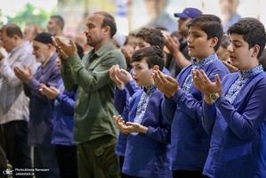 نماز عيد سعيد قربان در دانشگاه تهران