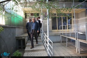 بازدید معاون وزیر مبارزه با مواد مخدر کشور افغانستان از بیت امام خمینی (س) در جماران