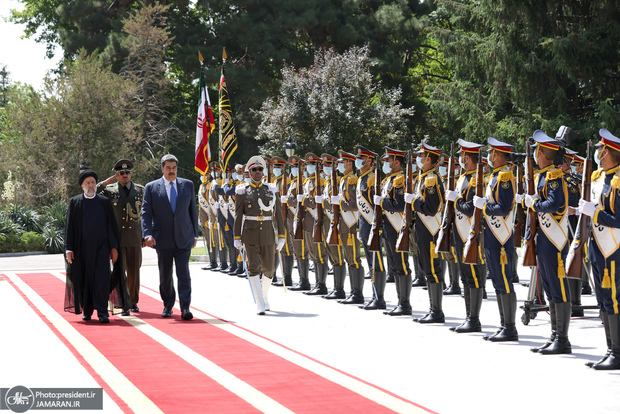 استقبال رسمی رئیسی از رییس جمهور ونزوئلا در کاخ سعدآباد تهران/ دومین کشتی نفتکش ساخت ایران به سفارش ونزوئلا به این کشور تحویل شد