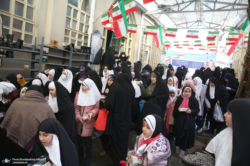 اجتماع نوجوانان انقلابی شمیران در حسینیه جماران‎‎