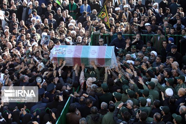 پیکر مطهر شهید مظفری‌نیا درجوار کریمه اهل بیت(ع) به خاک سپرده شد