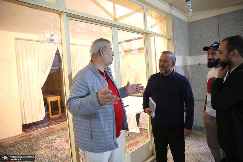 بازدید رئیس انجمن نمایندگان بازنشسته مجلس ترکیه  از بیت امام خمینی (س) در جماران