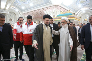 تجدید میثاق رییس و امدادگران جمعیت هلال احمر با ارمان های امام راحل