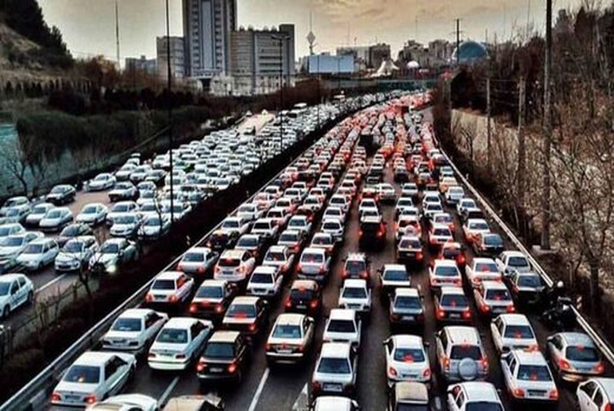 ترافیک سنگین در دو آزادراه جنوبی و شمالی منتهی به تهران