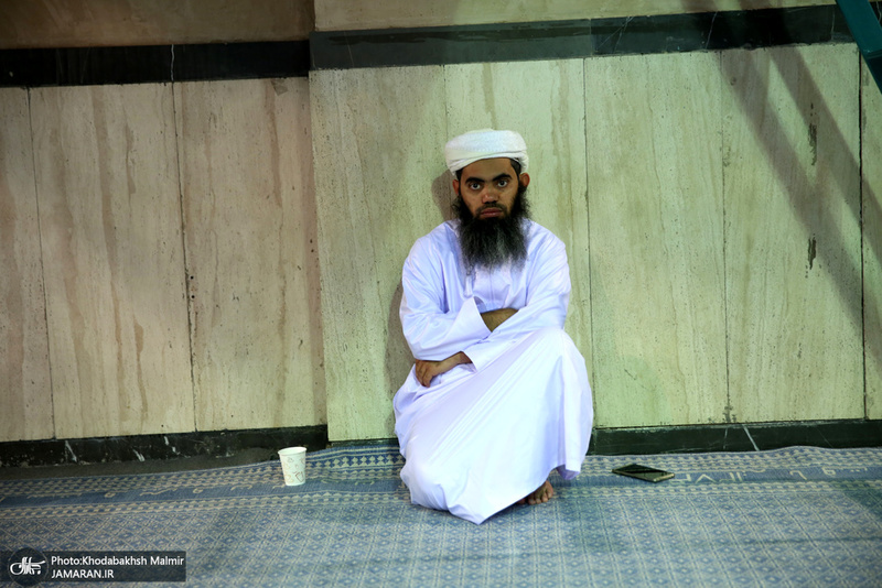 بازدید جمعی از شرکت کنندگان سی وششمین دوره مسابقات بین المللی قرآن کریم از جماران‎