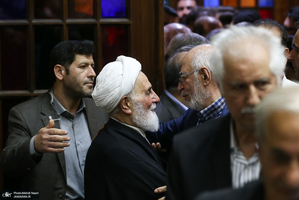مراسم ختم احمد ناطق نوری
