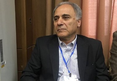  تقدیر از علیرضا رحیمی در در حاشیه سفر رئیس کمیته ملی المپیک به اصفهان
