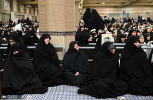 دیدار پیشکسوتان و فعالان دفاع مقدس و مقاومت با رهبر انقلاب