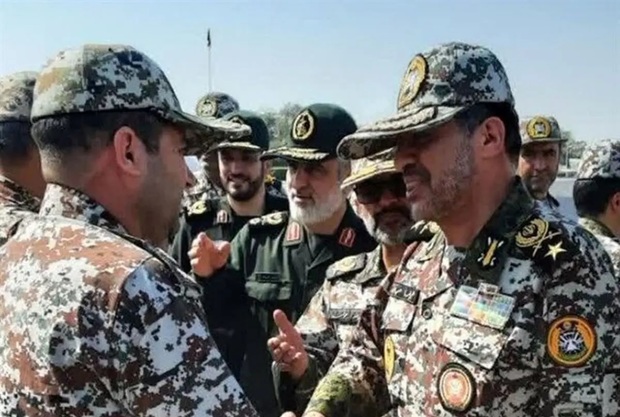 سردار حاجی زاده و امیر صباحی فرد از پدافند هوایی جنوب شرق بازدید کردند