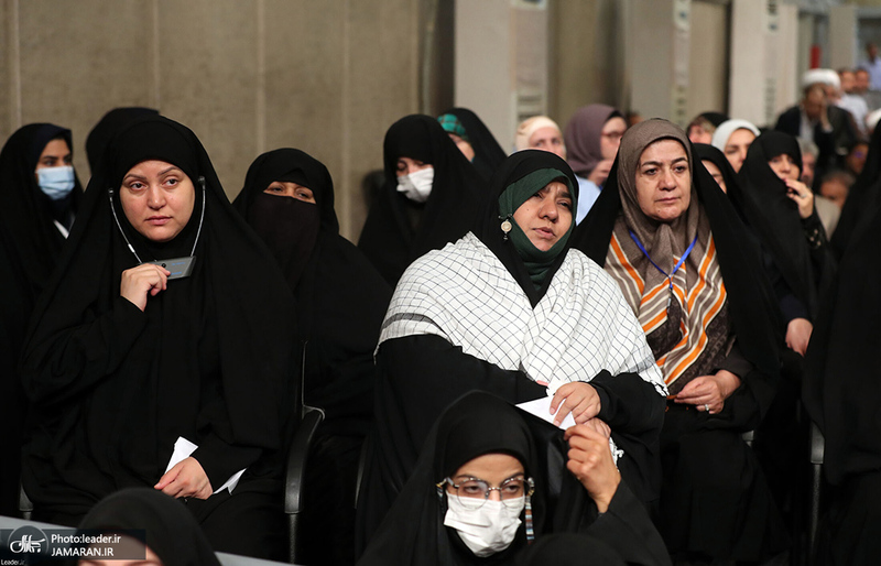 دیدار مسئولان نظام و مهمانان کنفرانس وحدت اسلامی با رهبر معظم انقلاب