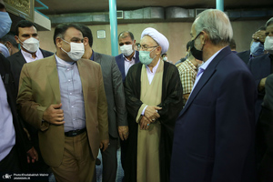 مراسم تشییع حجت الاسلام و المسلمین محتشمی پور در حسینیه جماران