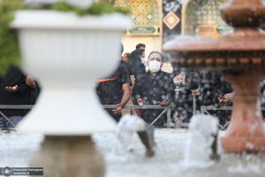 مراسم تعویض پرچم حرم حضرت معصومه (س) در شب اول ماه محرم‎‎