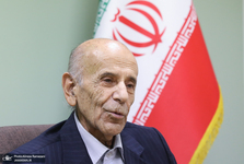 امیر بختیاری: نقش امام در انسجام و باقی ماندن ارتش بسیار پررنگ بود/ سال اول جنگ، ارتش تقریباً تنها می‌جنگید/ محاسبات نظامی نمی‌تواند با یک ملت انقلابی دربیفتد/ ادعاهای ترامپ بسیار سخیف و بی‌مایه است