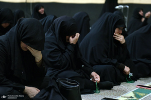 مراسم عزاداری ظهر عاشورا در حرم مطهر امام خمینی