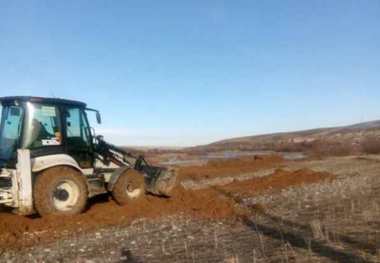 12 هزار مترمربع زمین در بستر رودخانه قزل اوزن رفع تصرف شد