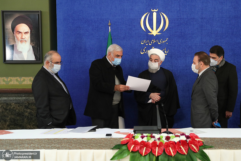 مراسم بهره برداری از طرح های ملی وزارت نفت با دستور رئیس جمهوری