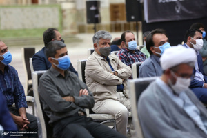 تجدید میثاق سرپرست و کارکنان موسسه تنظیم و نشر آثار امام خمینی(س) با آرمان های بنیانگذار جمهوری اسلامی