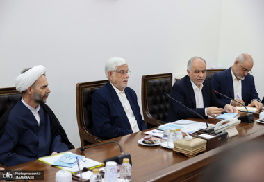 عارف: تعامل و همکاری خوب دولت و قوه قضائیه باعث خدمت‌رسانی بهتر به مردم شده است/ اجرای دقیق و کامل «قانون الزام به ثبت رسمی اموال غیرمنقول» برای مردم و نظام مبارک است