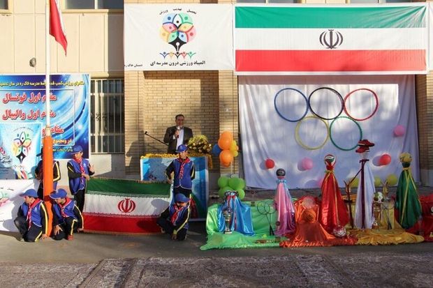 ۴۵۰ هزار دانش‌آموز فارس در ششمین المپیاد ورزشی درون‌مدرسه‌ای شرکت کردند