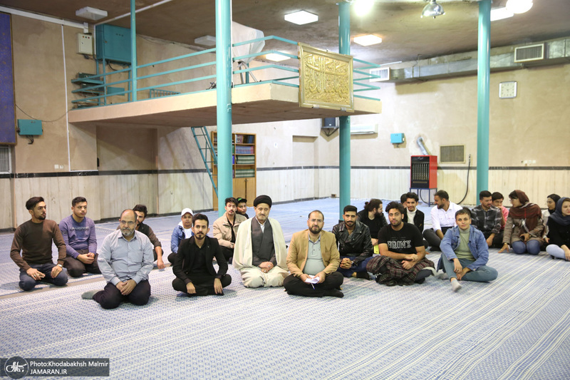 بازدید جمعی از دانشجویان عراقی و افغانستانی دانشگاه تهران جنوب از جماران