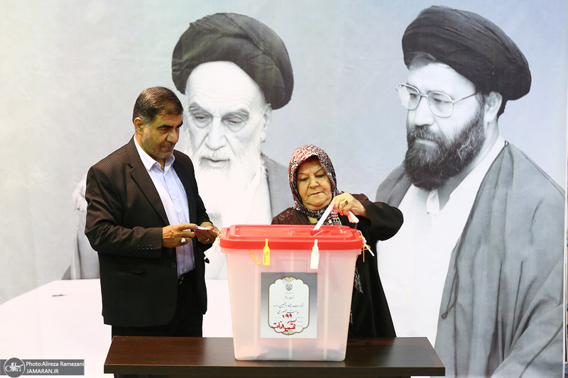 مرحله دوم انتخابات ریاست جمهوری چهاردهم در حسینیه جماران - 2