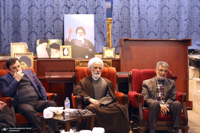 حضور شخصيت هاي سياسي در منزل مرحوم آیت الله بجنوردی 1