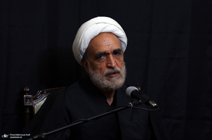 مراسم عزاداری شب تاسوعای حسینی (ع) در منزل صادق خرازی