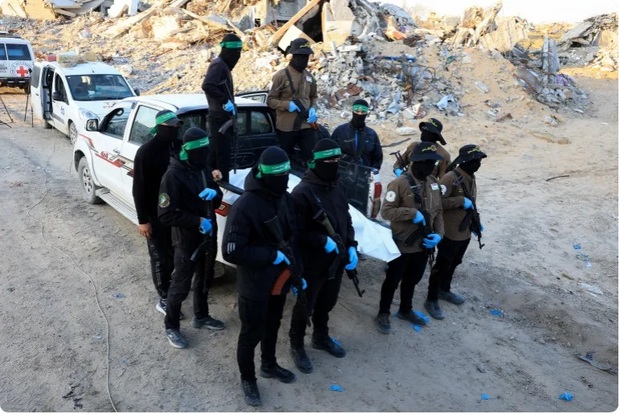 نویسنده‌ی اسرائیلی: آیا باید از موفقیت حماس در بازگرداندن اجساد اسرا بترسیم؟