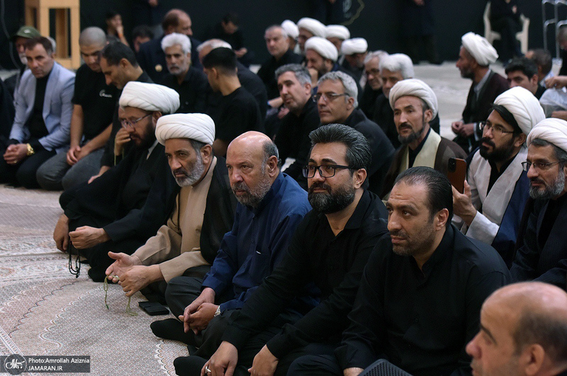 چهارمین شب عزاداری حضرت اباعبدالله الحسین (ع) در حرم امام خمینی