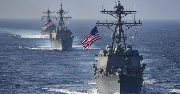 چرا کشتی‌های جنگی آمریکا به سمت ونزوئلا رفتند؟