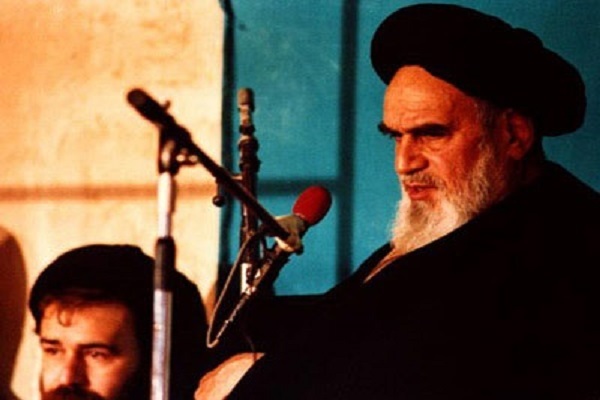  Memoirs: Imam Khomeini used to reap many spiritual benefits from holy months