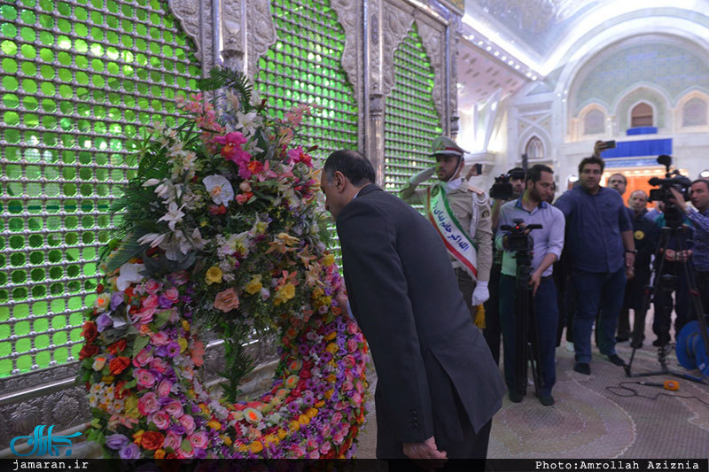 تجدید میثاق وزیر و کارکنام وزارت آموزش و پرورش با آرمان های حضرت امام(س)