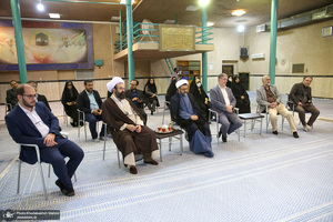 تجدید میثاق اساتید و دانشجویان پژوهشکده امام خمینی و انقلاب اسلامی با آرمان های بنیانگذار جمهوری اسلامی