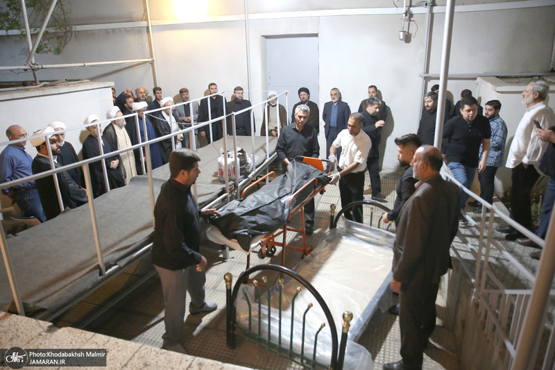 مراسم وداع با پیکر آیت الله حسن صانعی (ره) در جماران