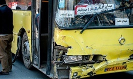 ۳۱ نفر در تصادف اتوبوس در اتوبان معلم به بیمارستان منتقل شدند