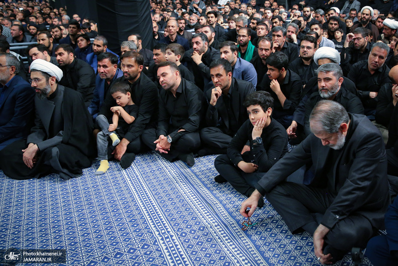 آخرین شب مراسم عزاداری حضرت اباعبدالله الحسین (ع) در حسینیه امام خمینی