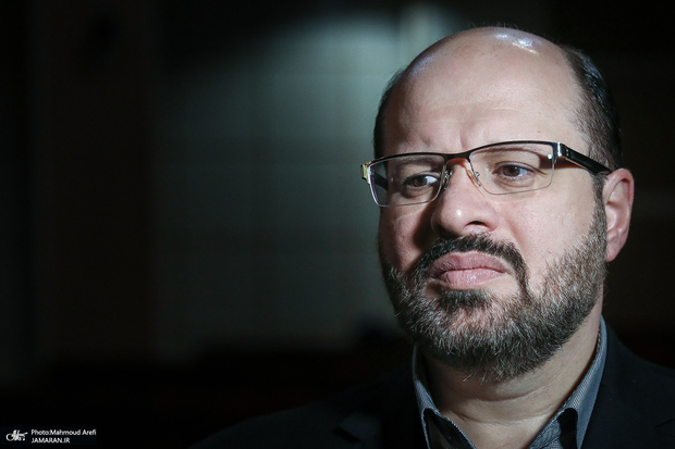 قدومی، نماینده حماس در تهران: پس از مشورت‌های گسترده به این نتیجه رسیدیم که می‌توانیم برای حفظ منافع ملی مردم خود، توقف جنگ و آزادی فلسطین، به مذاکرات صلح وارد شویم 