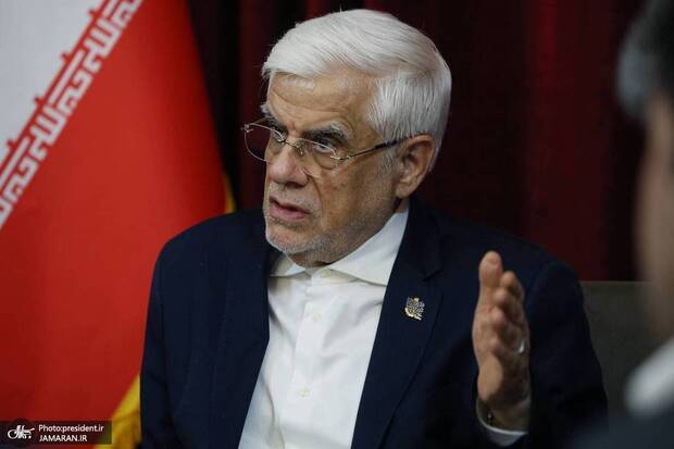 عارف: وزارتخانه‌های بهداشت و آموزش‌وپرورش و دانشگاه آزاد برای ادامه تحصیل دختران محجبه جمهوری آذربایجان اقدام کنند