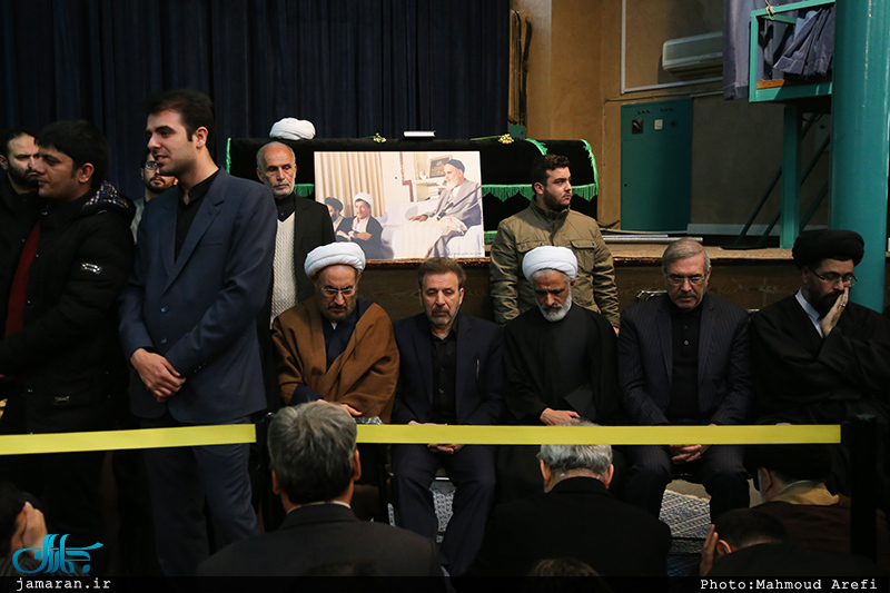 مراسم وداع با پیکر آیت الله هاشمی رفسنجانی(ره) در حسینیه جماران