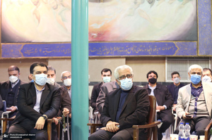 مراسم تجلیل از کارگردان فیلم مستند «بانو قدس ایران» در حسینیه جماران