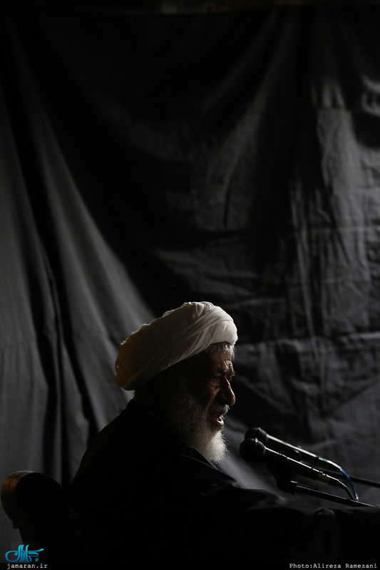 مراسم عزاداری شب بیست و هشتم صفر در محضر استاد امجد