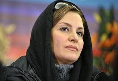 تصویری از ملیکا و مریلا زارعی در حرم امام رضا(ع) 
