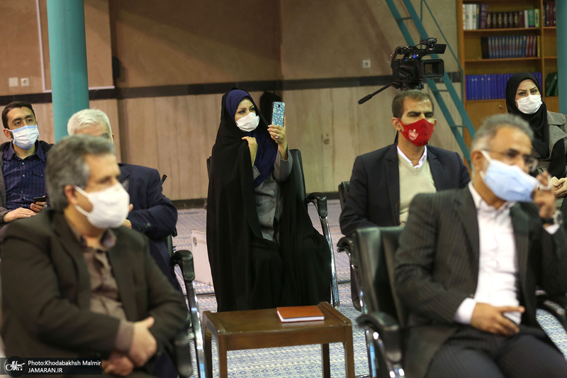 دیدار دبیر کل و اعضای حزب مردم سالاری با سید حسن خمینی