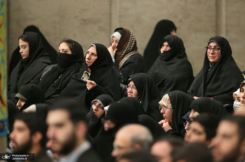 دیدار مسئولان نظام و سفرای کشورهای اسلامی با رهبر معظم انقلاب