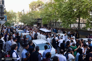 مراسم تشییع ناصر تقوایی