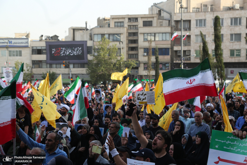 اجتماع مردمی در حمایت از رزمندگان مدافع